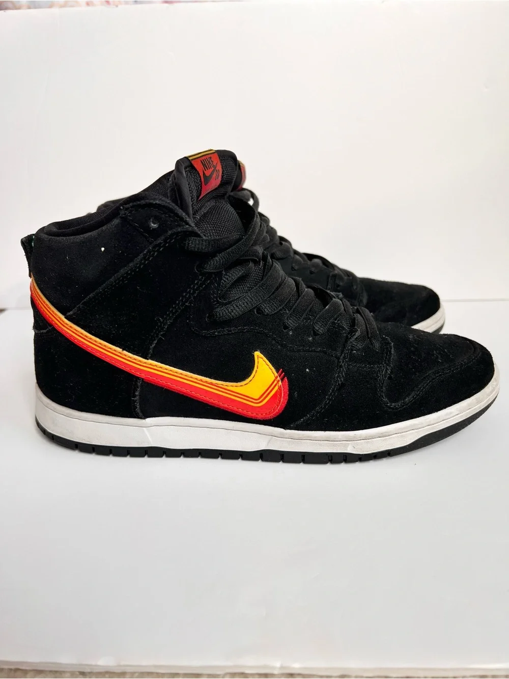 Nike SB Dunk High Pro Truck It Black Orange BQ6826-003 Men's Size 10.5 EUC